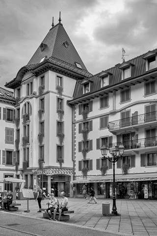 Chamonix    |   2  /  5    | 